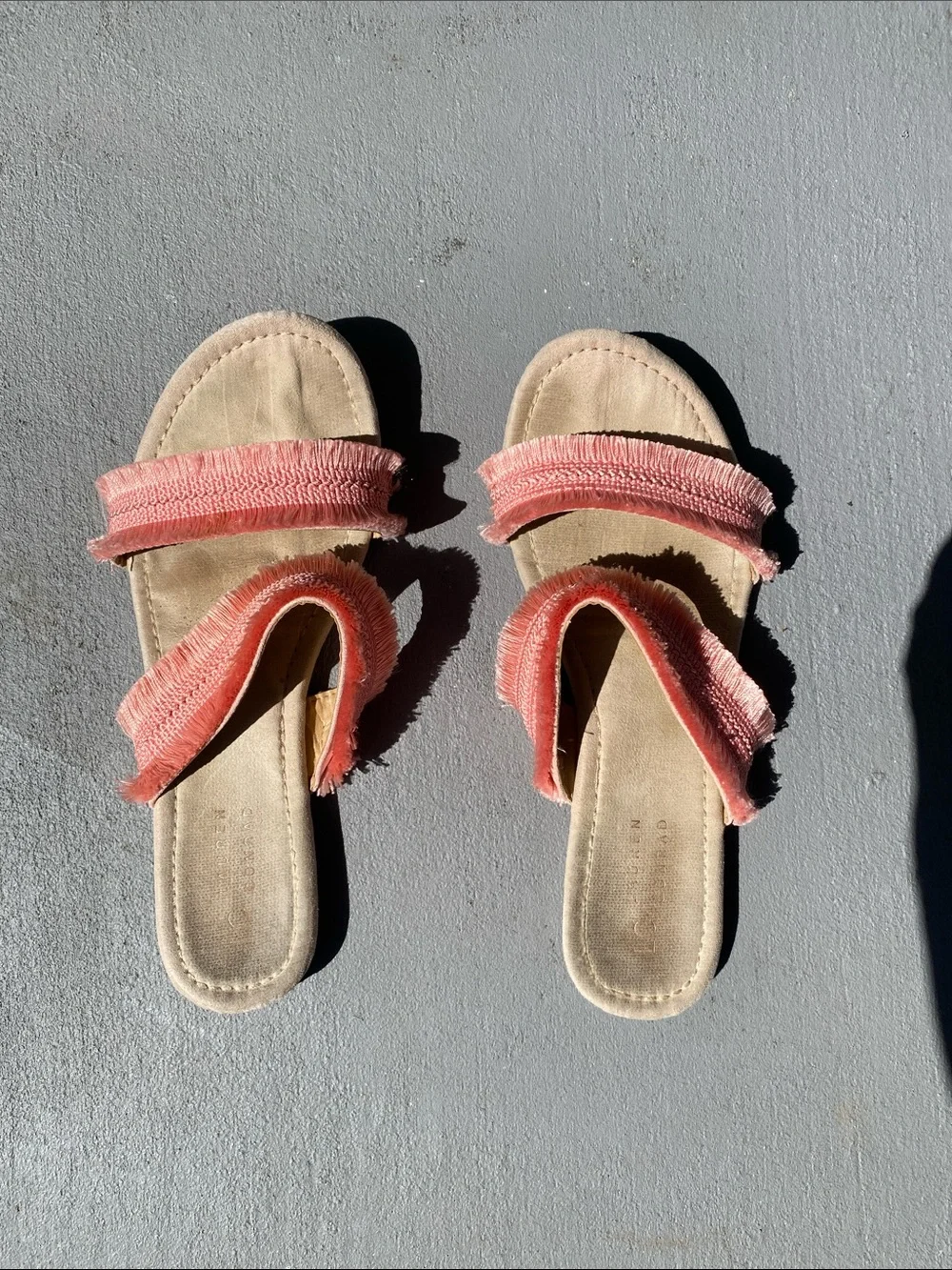 4/$20 Lauren Conrad pink sandals